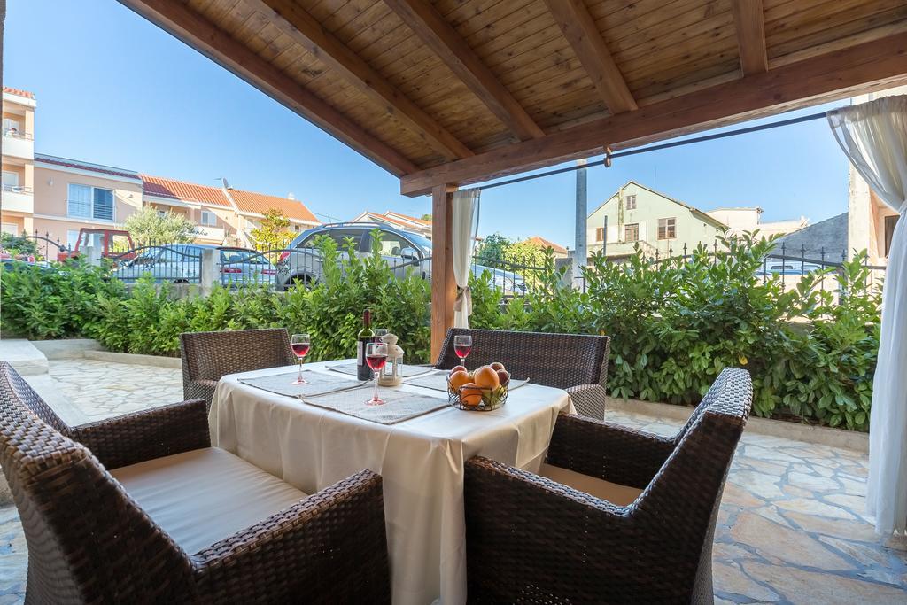 Apartmani Maksan Пакоштане Экстерьер фото
