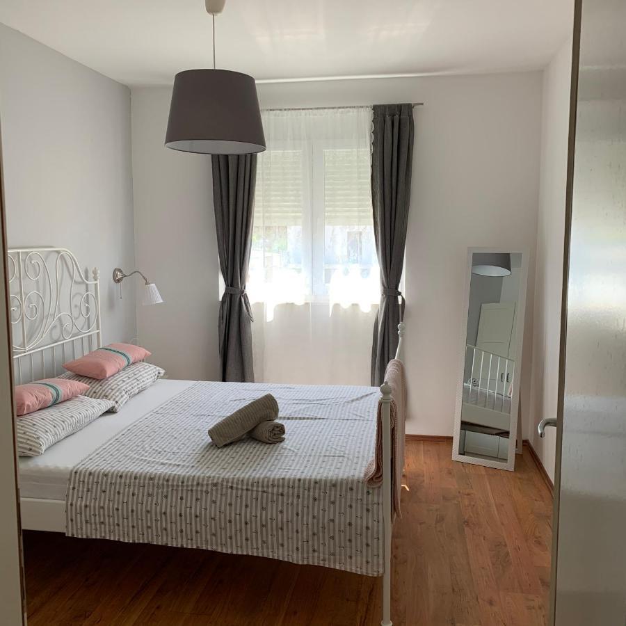 Apartmani Maksan Пакоштане Экстерьер фото